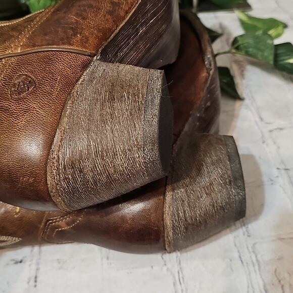 Ariat NWT Desert Holly Western Boots with Leaf Stitching 8.5 - Picture 7 of 15